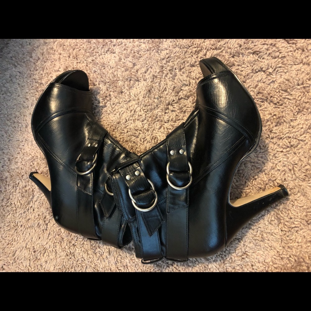 Madden Girl RockStar booties